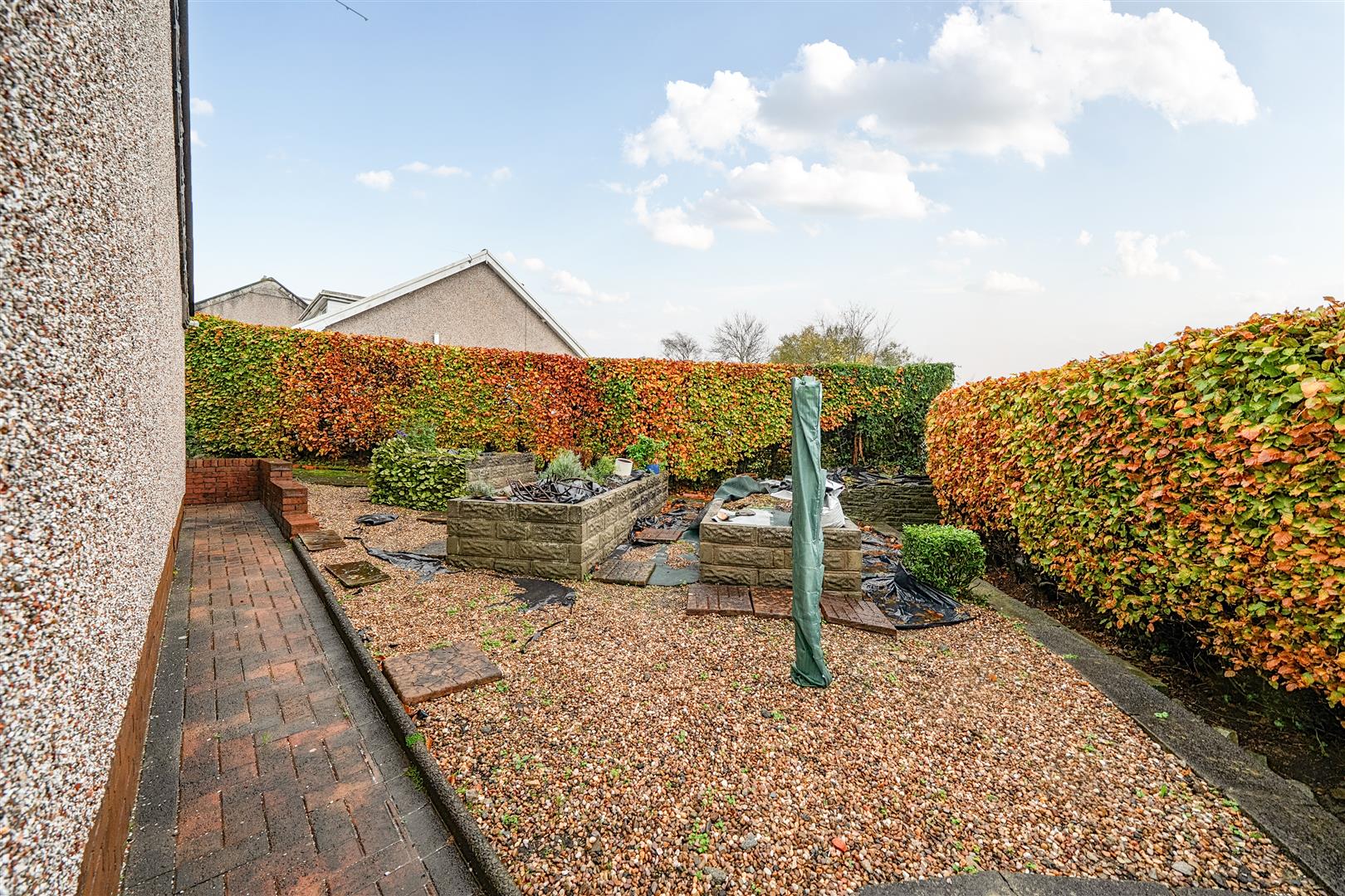 Maes-Yr-Awel, Llansamlet, Swansea, SA7 9SW